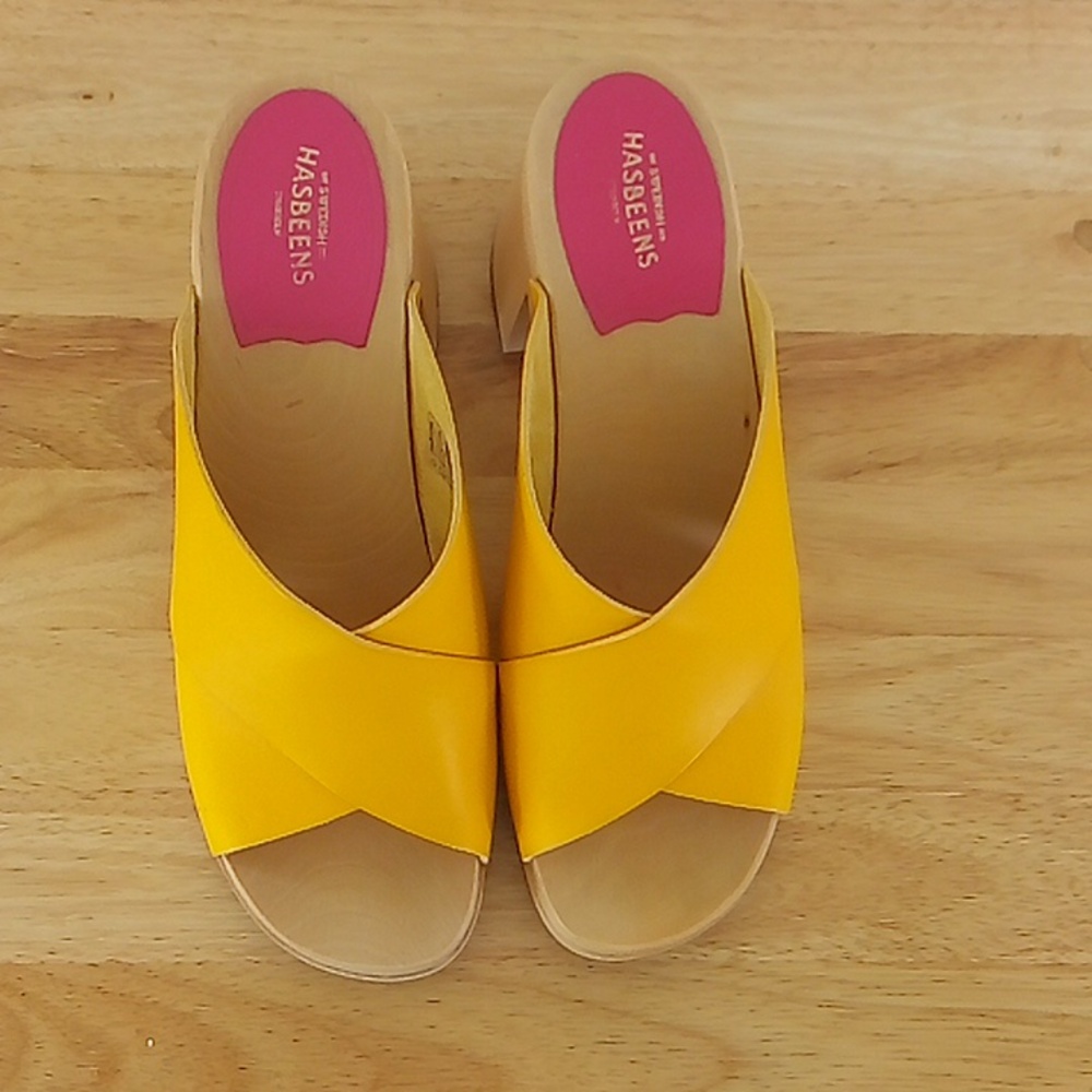 Swedish Hasbeens Yellow Sandals - Picture 3 of 8